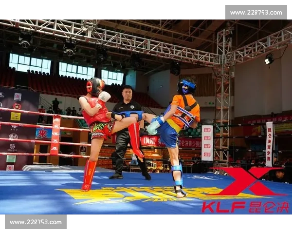 昆仑格斗比赛精彩对决集锦 展现顶级拳技与无畏精神